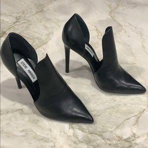 STEVE MADDEN leather pointy stilettos in 5.5